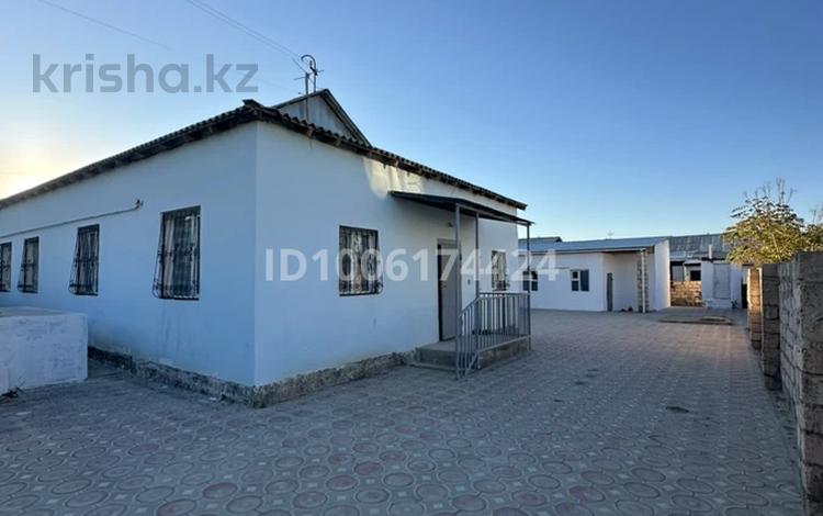 Отдельный дом · 6 комнат · 150 м² · 6 сот., Қаламқас 547 — Акимат артында, балабақша ,мектеп, поликлинка жақын за 20 млн 〒 в Атамекене — фото 2