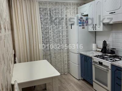 3-комнатная квартира · 59.8 м² · 2/5 этаж, Майкудук, Мкр Восток-1 5 за 21 млн ₸ в Караганде, Алихана Бокейханова р-н