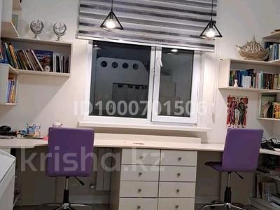 Продажа квартир в Шымкенте: 3-комнатная квартира · 109 м² · 6/9 этаж, мкр Нурсат 2, мкр. Астана за 70 млн 〒 3-комнатная квартира · 109 м² · 6/9 этаж, мкр Нурсат 2, мкр. Астана за 70 млн 〒 в Шымкенте, Каратауский р-н