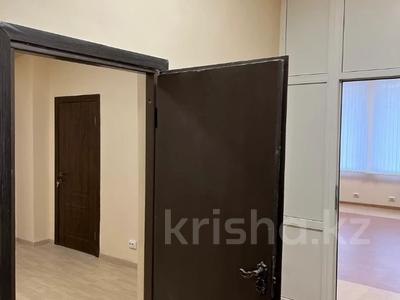 Кеңселер, дүкендер мен бутиктер, сұлулық салондары, медорталықтар мен дәріханалар, білім орталықтары, конференц-залдар, кабинеттер және жұмыс орындары, студиялар · 109 м², бағасы: ~ 1.1 млн 〒 в Алматы, Бостандыкский р-н