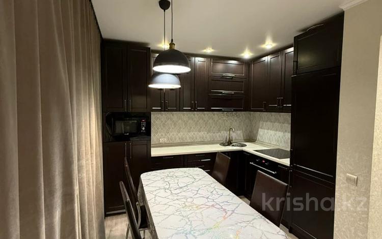 4-комнатная квартира · 79.5 м² · 1/5 этаж, Каныша Сатпаева 8/1 за ~ 41.1 млн 〒 в Усть-Каменогорске — фото 7
