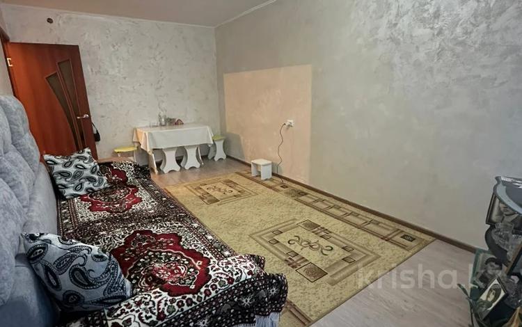 2-комнатная квартира · 43.4 м² · 2/5 этаж, Момышулы 1 за 10 млн ₸ в Аксу — фото 4