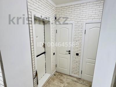 3-бөлмелі пәтер · 81 м² · 5/5 қабат, Абулхайыр хан 25 24 — Переулок абулхайыр хана мукан толебаева, бағасы: 17 млн ₸ в 