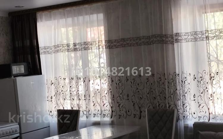 2-комнатная квартира · 50 м², Сейфулина — Возле набережной в центре за 12 000 ₸ в Балхаше — фото 2