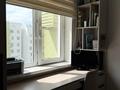 3-бөлмелі пәтер · 65 м² · 8/9 қабат, Самал-2 ш/а. — Продам 3-комнатную кварперепланированную в 4-комнатную (все стены строго по техпаспорту). Делали капитальный современный ремонт для себя, на материалах и оснащении вообще не экономили: Мебель: вся встроенная, качественные фасады из МДФ и ЛДСП Egger. Техника: Bosch и Hotpoint-Ariston. Есть даже сушильная машина и встроенный дополнительный морозильник, все остается. Климат: установлен кондиционер на кухне, в коридоре полностью готова трасса (выведены трубы и электрика) — осталось, бағасы: 82 млн ₸ в Алматы, Медеуский р-н — фото 13