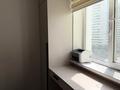 3-бөлмелі пәтер · 65 м² · 8/9 қабат, Самал-2 ш/а. — Продам 3-комнатную кварперепланированную в 4-комнатную (все стены строго по техпаспорту). Делали капитальный современный ремонт для себя, на материалах и оснащении вообще не экономили: Мебель: вся встроенная, качественные фасады из МДФ и ЛДСП Egger. Техника: Bosch и Hotpoint-Ariston. Есть даже сушильная машина и встроенный дополнительный морозильник, все остается. Климат: установлен кондиционер на кухне, в коридоре полностью готова трасса (выведены трубы и электрика) — осталось, бағасы: 82 млн ₸ в Алматы, Медеуский р-н — фото 15