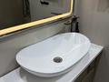 3-бөлмелі пәтер · 65 м² · 8/9 қабат, Самал-2 ш/а. — Продам 3-комнатную кварперепланированную в 4-комнатную (все стены строго по техпаспорту). Делали капитальный современный ремонт для себя, на материалах и оснащении вообще не экономили: Мебель: вся встроенная, качественные фасады из МДФ и ЛДСП Egger. Техника: Bosch и Hotpoint-Ariston. Есть даже сушильная машина и встроенный дополнительный морозильник, все остается. Климат: установлен кондиционер на кухне, в коридоре полностью готова трасса (выведены трубы и электрика) — осталось, бағасы: 82 млн ₸ в Алматы, Медеуский р-н — фото 57