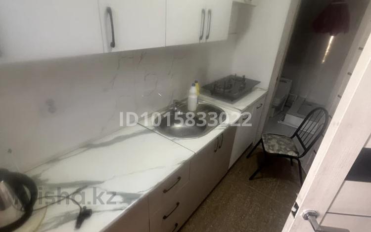 Отдельный дом · 1 комната · 40 м² · 1 сот., Центральный 44 — Рядом находится школа семёрка конечно за 110 000 ₸ в Конаеве — фото 2