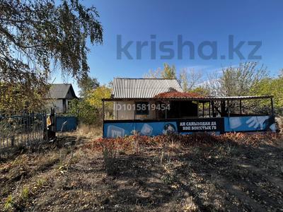Дача · 1 комната · 10 м² · 8 сот., Дача природа за 600 000 ₸ в Темиртау