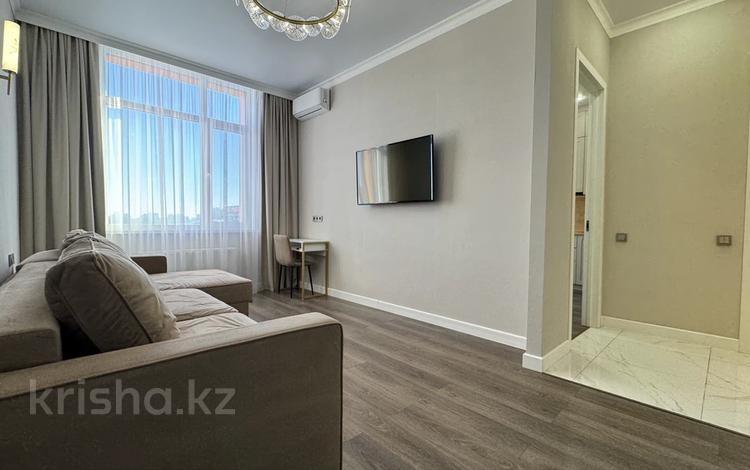 1-комнатная квартира · 40 м² · 9/17 этаж, Туран 50/4 за 250 000 ₸ в Астане, Есильский р-н — фото 2