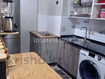 2-бөлмелі пәтер · 45.6 м² · 4/4 қабат, Мкр. Сайран 1 — Абая Утеген батыра, бағасы: 27.5 млн ₸ в Алматы, Ауэзовский р-н