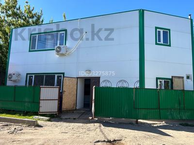 Свободное назначение, офисы, магазины и бутики, склады, общепит, салоны красоты, сельское хозяйство, фитнес и спорт, медцентры и аптеки, образование, развлечения, кабинеты и рабочие места, студии · 60 м² за 250 000 〒 в Уральске