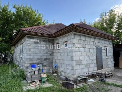 Отдельный дом · 4 комнаты · 120 м² · 7 сот., мкр Омега, Булат Молдашева 10 за 20.5 млн ₸ в Уральске