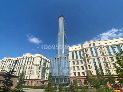 5-комнатная квартира, 230 м², 3 этаж помесячно, Сыганак 14 за 1.5 млн 〒 в Астане, Есильский р-н