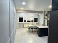3-комнатная квартира · 120 м² · 14/16 этаж, 17-й мкр 3 за 360 000 ₸ в Актау — фото 3