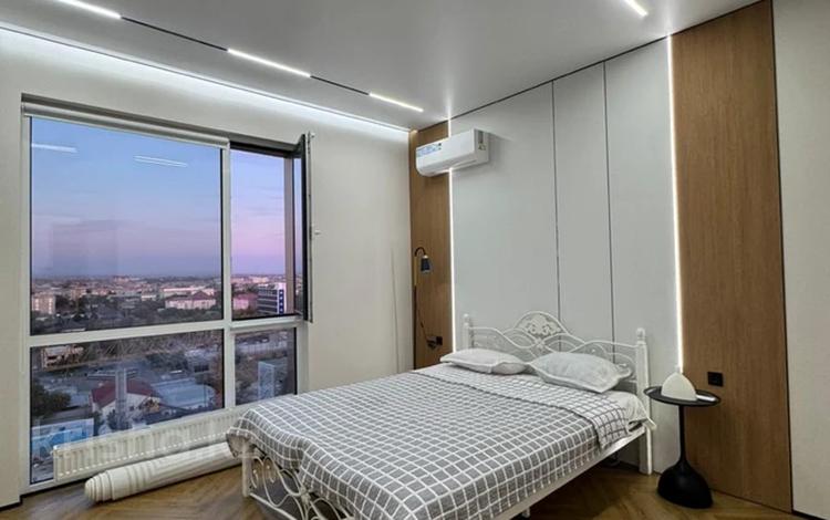 2-комнатная квартира · 67.7 м² · 13/15 этаж, мкр Тараз, Рыскулова 33/2 за 48 млн ₸ в Шымкенте, Аль-Фарабийский р-н — фото 2