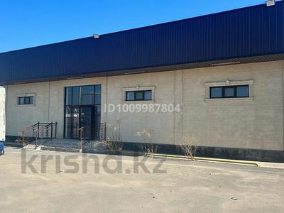 Еркін, кеңселер, дүкендер мен бутиктер, сұлулық салондары, медорталықтар мен дәріханалар, білім орталықтары, кабинеттер және жұмыс орындары · 200 м², бағасы: 700 000 〒 в Туймебая