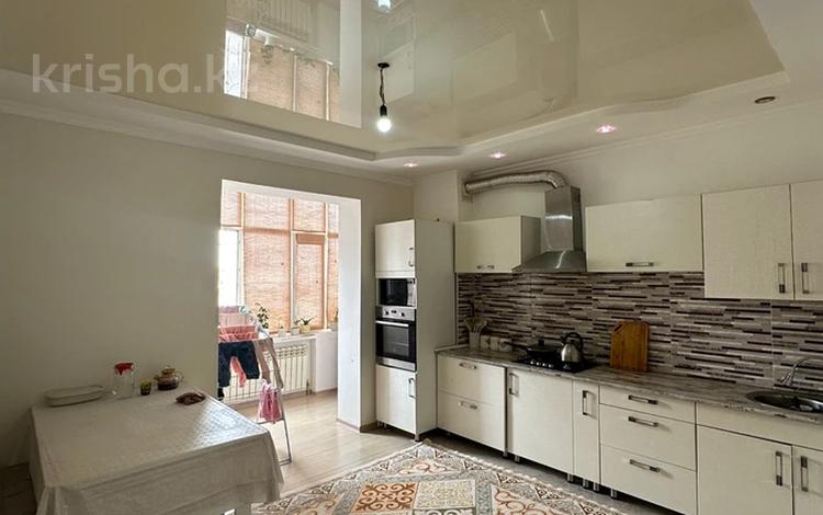 2-комнатная квартира · 80 м² · 5/5 этаж, 29-й мкр 32 за 17 млн ₸ в Актау — фото 2