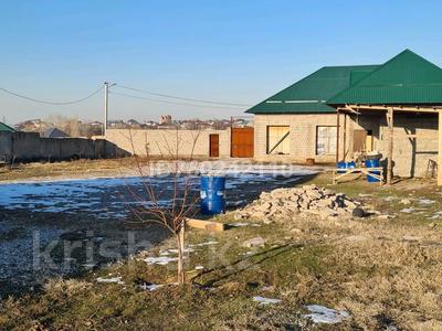 Отдельный дом · 5 комнат · 220 м² · 24 сот., Сабыр Рахимова б/н — Мкрн Азат за 70 млн 〒 в Шымкенте, Енбекшинский р-н