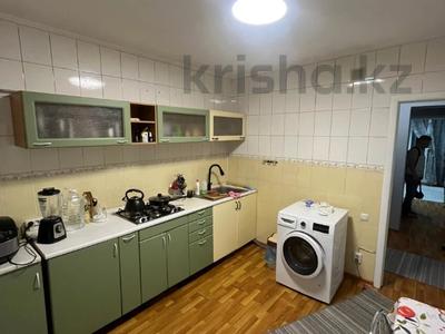 2-бөлмелі пәтер · 58.5 м² · 2/9 қабат, мкр Жетысу-2 74, бағасы: 40.5 млн ₸ в Алматы, Ауэзовский р-н