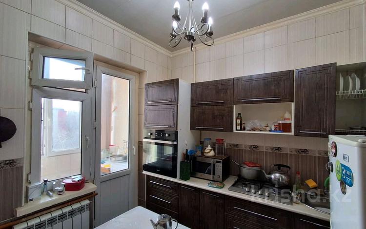 3-комнатная квартира · 67 м² · 4/5 этаж, массив карасу 5 за 20 млн ₸ в Таразе — фото 2