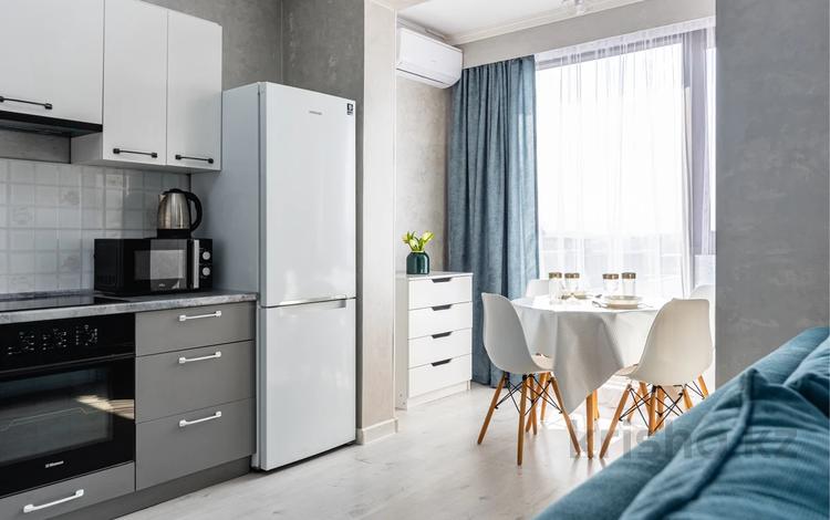 2-бөлмелі пәтер · 45 м² · 14/15 қабат, Наурызбай батыра 50 — Жибек Жолы, бағасы: 25 000 ₸ в Алматы, Алмалинский р-н — фото 2