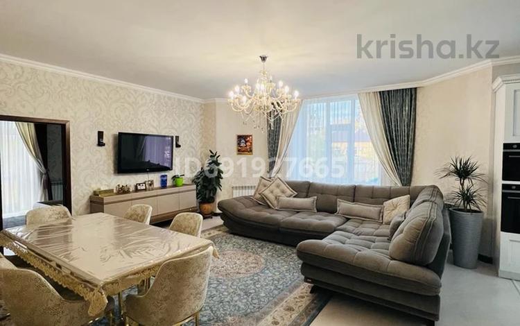 4-комнатная квартира, 155.4 м², 2/5 этаж, мкр Михайловка , Ботаническая 12/8 — Ержанова - Газалиева