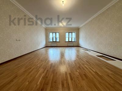 4-комнатная квартира · 270.2 м² · 5/6 этаж, Алихан Бокейхан 14 за 269 млн ₸ в Астане, Есильский р-н