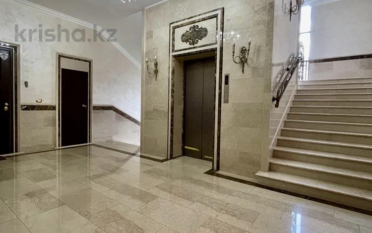 4-комнатная квартира · 270.2 м² · 5/6 этаж, Алихан Бокейхан 14 за 270 млн ₸ в Астане, Есильский р-н — фото 32