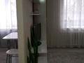 1-комнатная квартира, 35 м², 3/5 этаж посуточно, Дулатова за 8 000 〒 в Костанае — фото 3