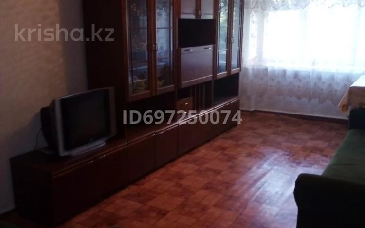 2-бөлмелі пәтер · 46 м² · 3/5 қабат, мкр Новый Город, Бухар Жырау 79 — 45 квартал, бағасы: 180 000 ₸ в Караганде, Казыбек би р-н — фото 2