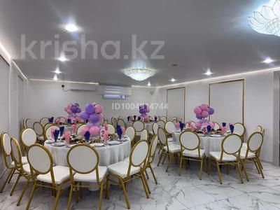 Дом · 6 комнат · 300 м², Дорожная 79 — Район МДС за 120 000 〒 в Павлодаре