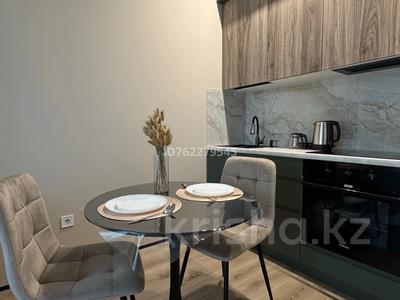 Аренда квартир в Карагандинской обл.: 2-комнатная квартира · 45 м² · 10/10 этаж · помесячно, мкр Юго-Восток, Строителей 28/3 за 350 000 〒 2-комнатная квартира · 45 м² · 10/10 этаж · помесячно, мкр Юго-Восток, Строителей 28/3 за 350 000 〒 в Караганде, Казыбек би р-н