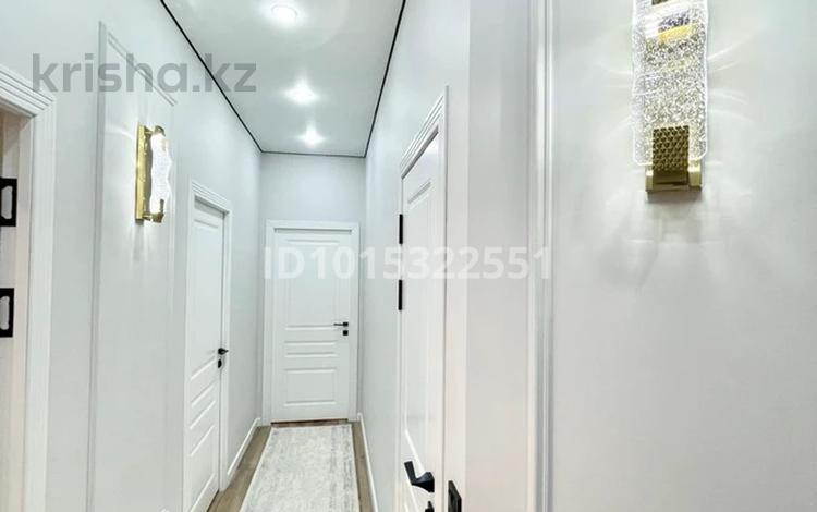 3-бөлмелі пәтер · 95 м² · 9/10 қабат, Куаныша Толеметова 50/17 — Тулеметова/Утегенова, бағасы: 48 млн ₸ в Шымкенте, Абайский р-н — фото 2
