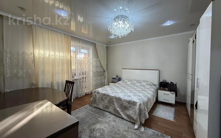 4-бөлмелі пәтер · 84 м² · 5/9 қабат, мкр Юго-Восток, Степной-4, бағасы: 29 млн ₸ в Караганде, Казыбек би р-н — фото 2