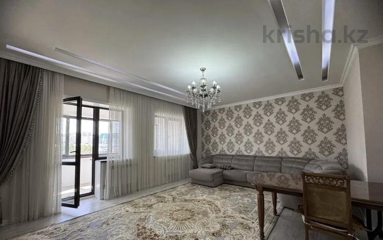4-комнатная квартира · 160 м² · 2/6 этаж, Умай ана 10 за 105 млн ₸ в Астане, Есильский р-н — фото 2