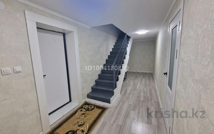 Отдельный дом · 8 комнат · 350 м² · 5.5 сот., Асылбекова 62 — Б.Майлина за 27 млн 〒 в Туркестане — фото 2