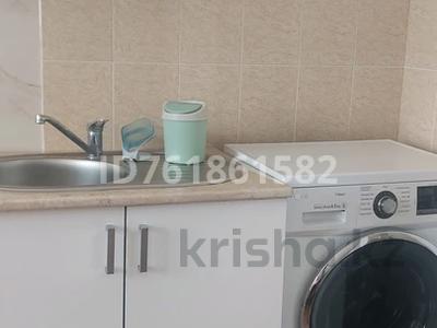 2-бөлмелі пәтер · 57 м² · 2/5 қабат, Микрорайон Арай — Достык маркет, бағасы: 110 000 ₸ в Таразе