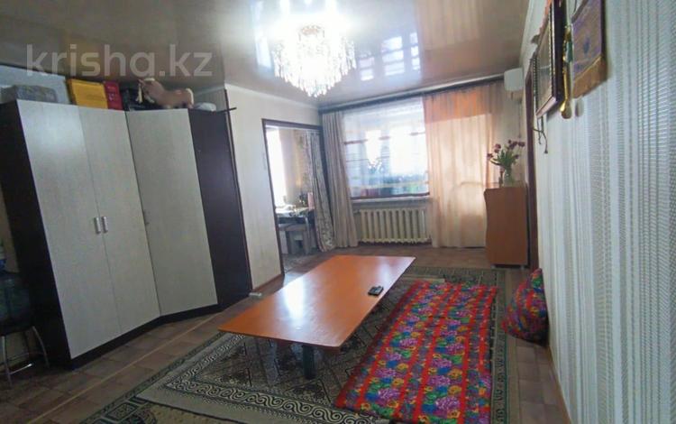 2-комнатная квартира, 45 м², 4/4 этаж, Момышулы за 8 млн 〒 в Темиртау — фото 2