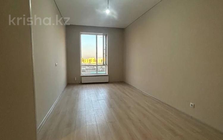 1-комнатная квартира · 40 м² · 10/12 этаж, Нажимеденов 28/2 — РЯДОМ ДАМУ МОЛЛ, ЛРТ СТАНЦИЯ за 28 млн ₸ в Астане, Сарайшык р-н — фото 2