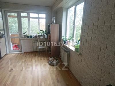 2-комнатная квартира · 41 м² · 5/5 этаж, Амре Кашаубаева 20 за 16.8 млн ₸ в Усть-Каменогорске