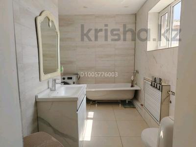 Отдельный дом · 5 комнат · 165 м² · 10 сот., Ораз Жандосова 6 за 26 млн 〒 в Кояндах