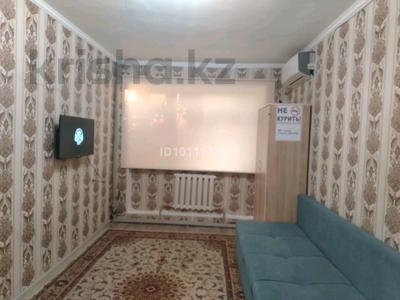 1-комнатная квартира · 32 м² · 1/5 этаж, улица Х. Бектурганова 30 за 7 000 〒 в 
