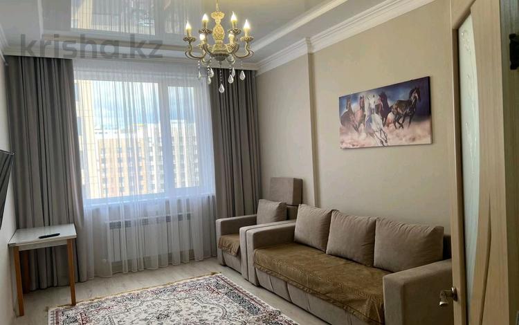 2-комнатная квартира · 63 м² · 6/8 этаж, Кабанбай Батыра 58Б за 290 000 ₸ в Астане, Есильский р-н — фото 2