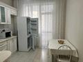 2-комнатная квартира · 63 м² · 6/8 этаж, Кабанбай Батыра 58Б за 290 000 ₸ в Астане, Есильский р-н — фото 7