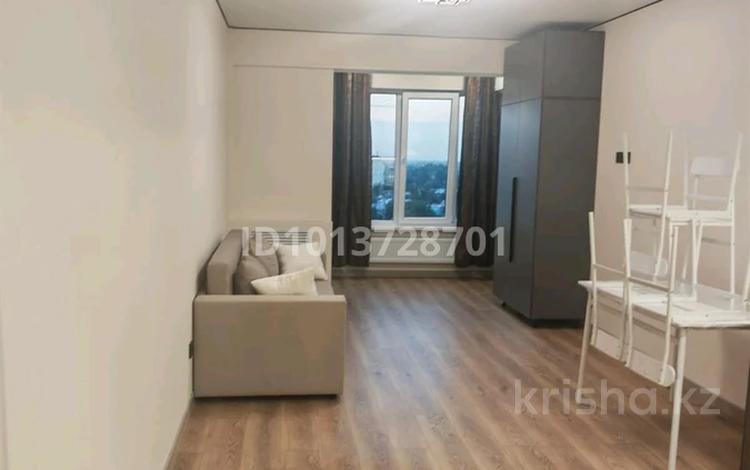 1-бөлмелі пәтер · 30 м² · 9/17 қабат, Ауэзова 2/4, бағасы: 250 000 ₸ в Алматы, Алмалинский р-н — фото 2