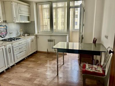 2-комнатная квартира · 76 м² · 6/13 этаж, мкр Аксай-5, Садвакасова 3б — Момышулы за 47.5 млн ₸ в Алматы, Ауэзовский р-н