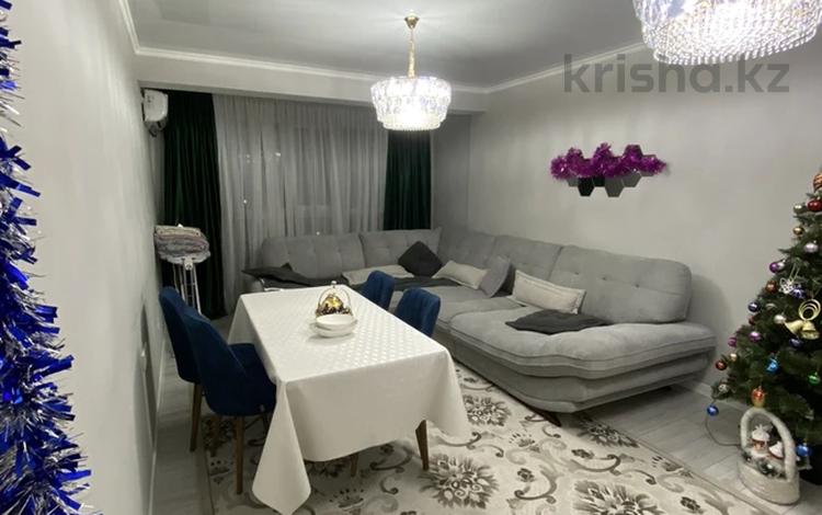 3-комнатная квартира, 96 м², 5/10 этаж, Жунисова 4/12 — Пр.Алатау-Толе Би