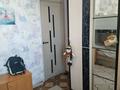 3-комнатная квартира · 42 м² · 3/5 этаж, Майкудук, Бирюзова 37 — 14 мкр за 10 млн ₸ в Караганде, Алихана Бокейханова р-н