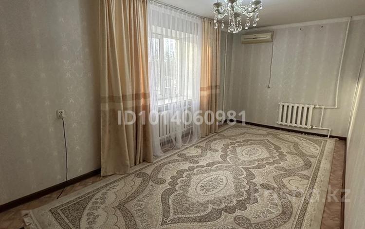 2-комнатная квартира · 48 м² · 2/5 этаж, мкр 8, Гришина 11 за 10.5 млн ₸ в Актобе — фото 2